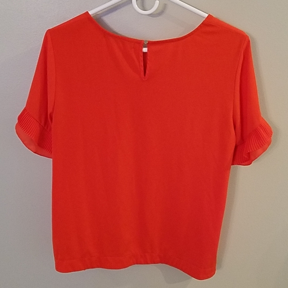 Sfera Collection Top - Picture 3 of 3